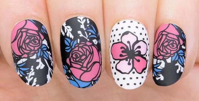 Flower stamping nail art