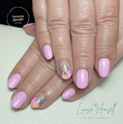 Pastel Bouquet created by Luisa Ansell, Acrylic overlay with hand painted flowers in gel polish. Styled in Hand Painted nail art representing Floral. These Short - Round shaped nails are crafted using the Acrylic system and are coloured Pink.