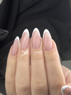 builder gel with french tips