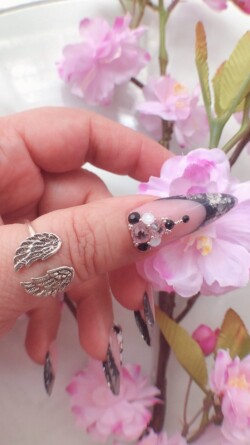 Fantasy French and Crystal Fantasy French and Crystal