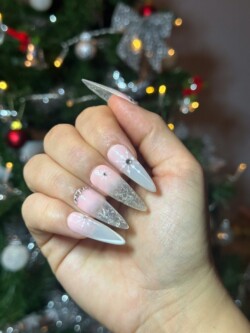 Icicle inspired nails