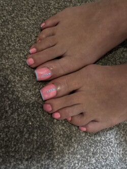 Summers nails