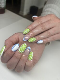 Vacay nails