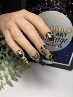 Black & Gold Black & Gold