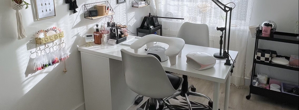 Emma Jones - BeautyBits by Emma