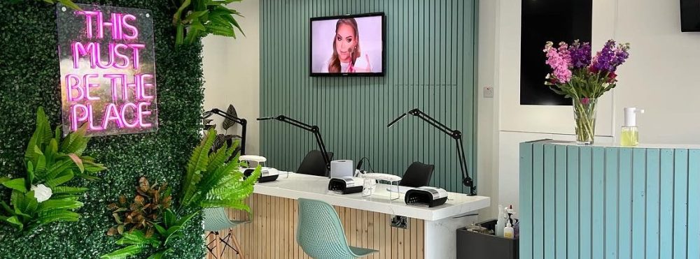 Fjorida Dalanaj - Cosmos Nail Lounge &Academy